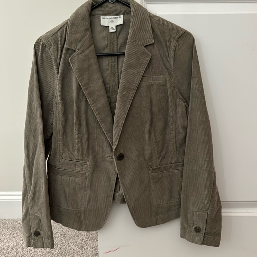 Banana Republic Petite Medium Corduroy Blazer. Olive Green.